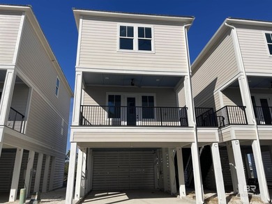 Beach Home For Sale in Gulf Shores, Alabama