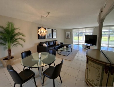 Beach Condo For Sale in Boynton Beach, Florida