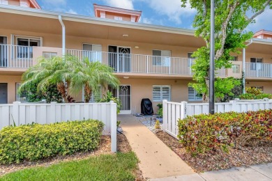 Beach Condo For Sale in Boynton Beach, Florida