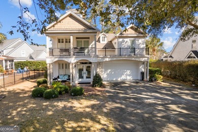 Beach Home For Sale in Saint Simons, Georgia