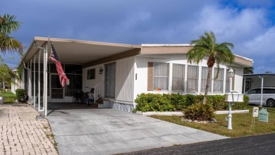 Beach Home For Sale in Naples, Florida