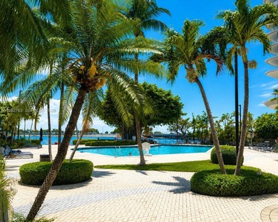Beach Condo For Sale in Miami, Florida