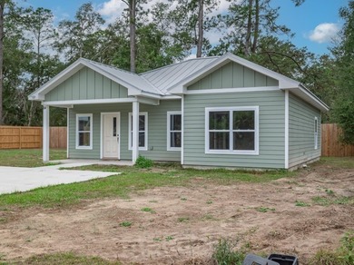 Beach Home For Sale in Crawfordville, Florida