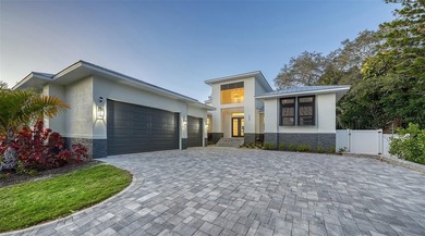 Beach Home For Sale in Sarasota, Florida