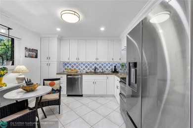 Beach Condo For Sale in Tamarac, Florida