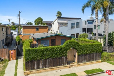 Beach Home For Sale in Venice, California
