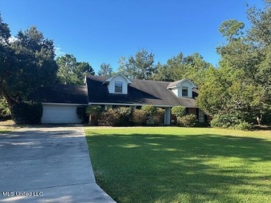 Beach Home Sale Pending in Bay Saint Louis, Mississippi