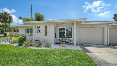 Beach Home For Sale in Sarasota, Florida