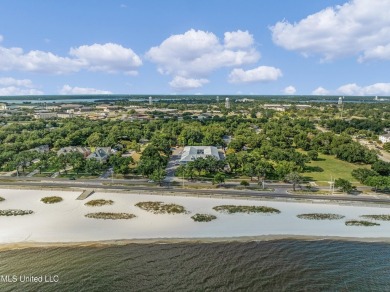 Beach Condo For Sale in Biloxi, Mississippi