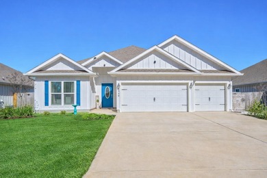 Beach Home Sale Pending in Gulf Breeze, Florida