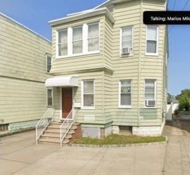 Beach Townhome/Townhouse Sale Pending in College Point, New York