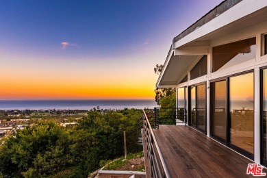 Beach Home For Sale in Malibu, California