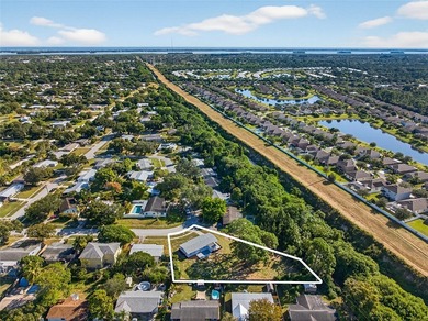 Beach Home Active Under Contract in Vero Beach, Florida