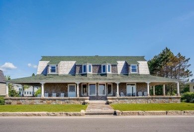 Beach Home For Sale in Kennebunk, Maine