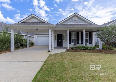 Beach Home For Sale in Fairhope, Alabama