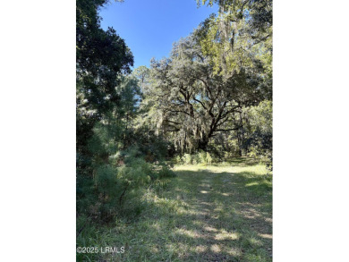 Beach Lot Sale Pending in Daufuskie Island, South Carolina