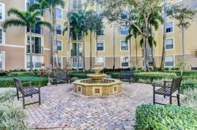 Beach Condo For Sale in West Palm Beach, Florida