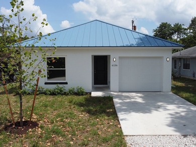 Beach Home For Sale in Vero Beach, Florida