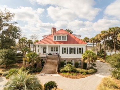 Beach Home For Sale in Beaufort, South Carolina
