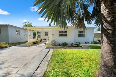 Beach Home For Sale in St. Petersburg, Florida