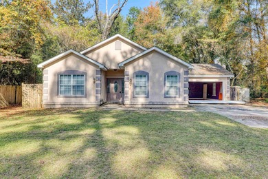 Beach Home For Sale in Crawfordville, Florida