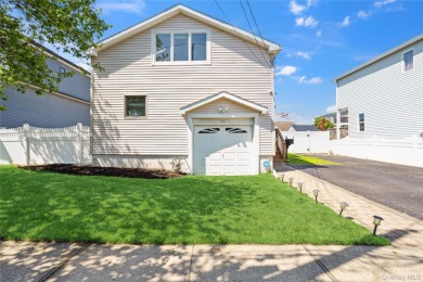 Beach Home Sale Pending in Lindenhurst, New York