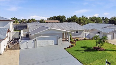 Beach Home For Sale in Bradenton, Florida