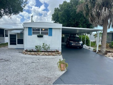 Beach Home For Sale in Venice, Florida