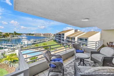 Beach Condo For Sale in St. Petersburg, Florida