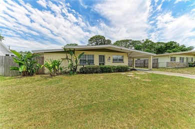 Beach Townhome/Townhouse For Sale in Sarasota, Florida