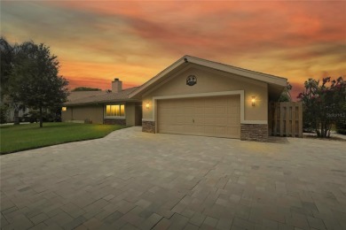 Beach Home Sale Pending in Homosassa, Florida