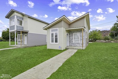 Beach Home For Sale in Detroit, Michigan