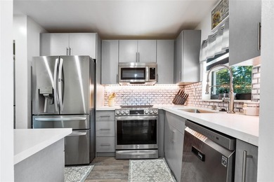 Beach Condo Sale Pending in Sunrise, Florida