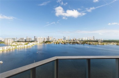 Beach Condo For Sale in North Miami Beach, Florida