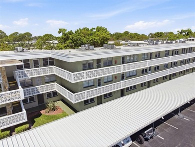 Beach Condo For Sale in St. Petersburg, Florida