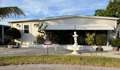 Beach Home For Sale in Venice, Florida