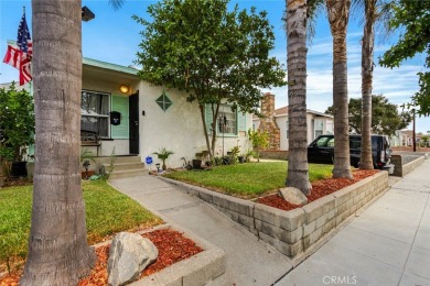 Beach Townhome/Townhouse Sale Pending in Long Beach, California