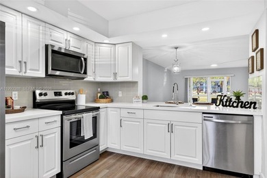 Beach Condo For Sale in Pembroke Pines, Florida