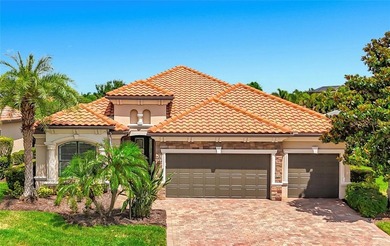 Beach Home For Sale in Bradenton, Florida