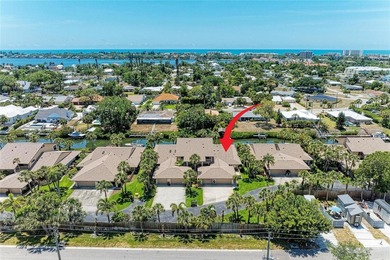 Beach Condo For Sale in Sarasota, Florida