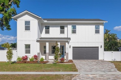 Beach Home For Sale in St. Petersburg, Florida