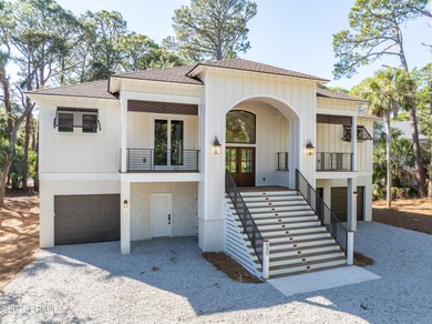 Beach Home For Sale in Fripp Island, South Carolina