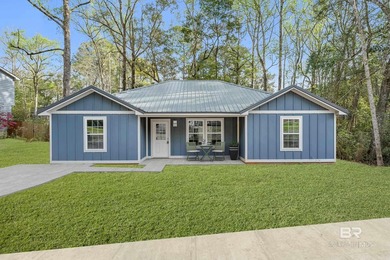 Beach Home For Sale in Daphne, Alabama