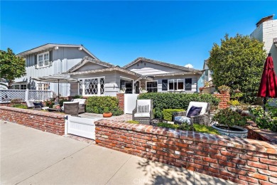 Beach Home Sale Pending in Newport Beach, California