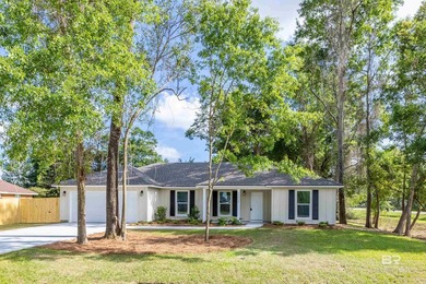 Beach Home For Sale in Silverhill, Alabama