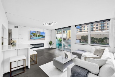 Beach Condo For Sale in Hallandale Beach, Florida