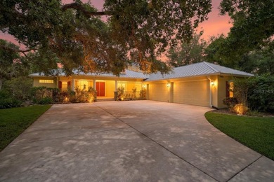 Beach Home Sale Pending in Venice, Florida