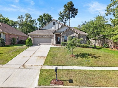 Beach Home For Sale in Spanish Fort, Alabama