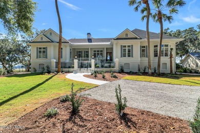 Beach Home For Sale in Hilton Head Island, South Carolina