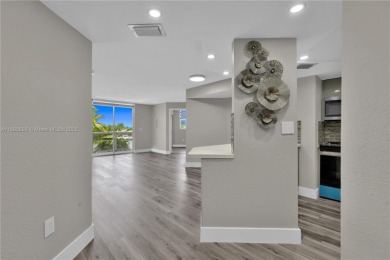 Beach Condo For Sale in Miami Beach, Florida